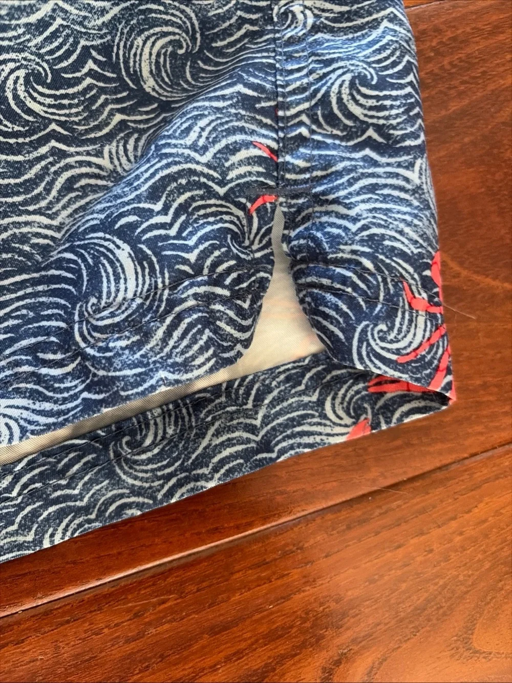 Old Navy Swim Trunks Men's Small Crabs Blue Waves Mesh Pockets Elastic Tie Waist